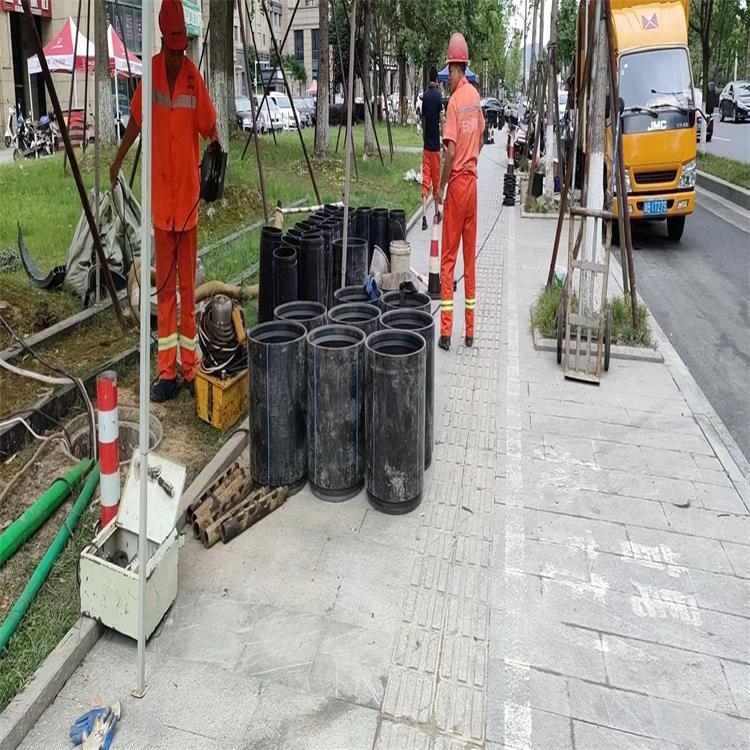 站前管道短管置换修复